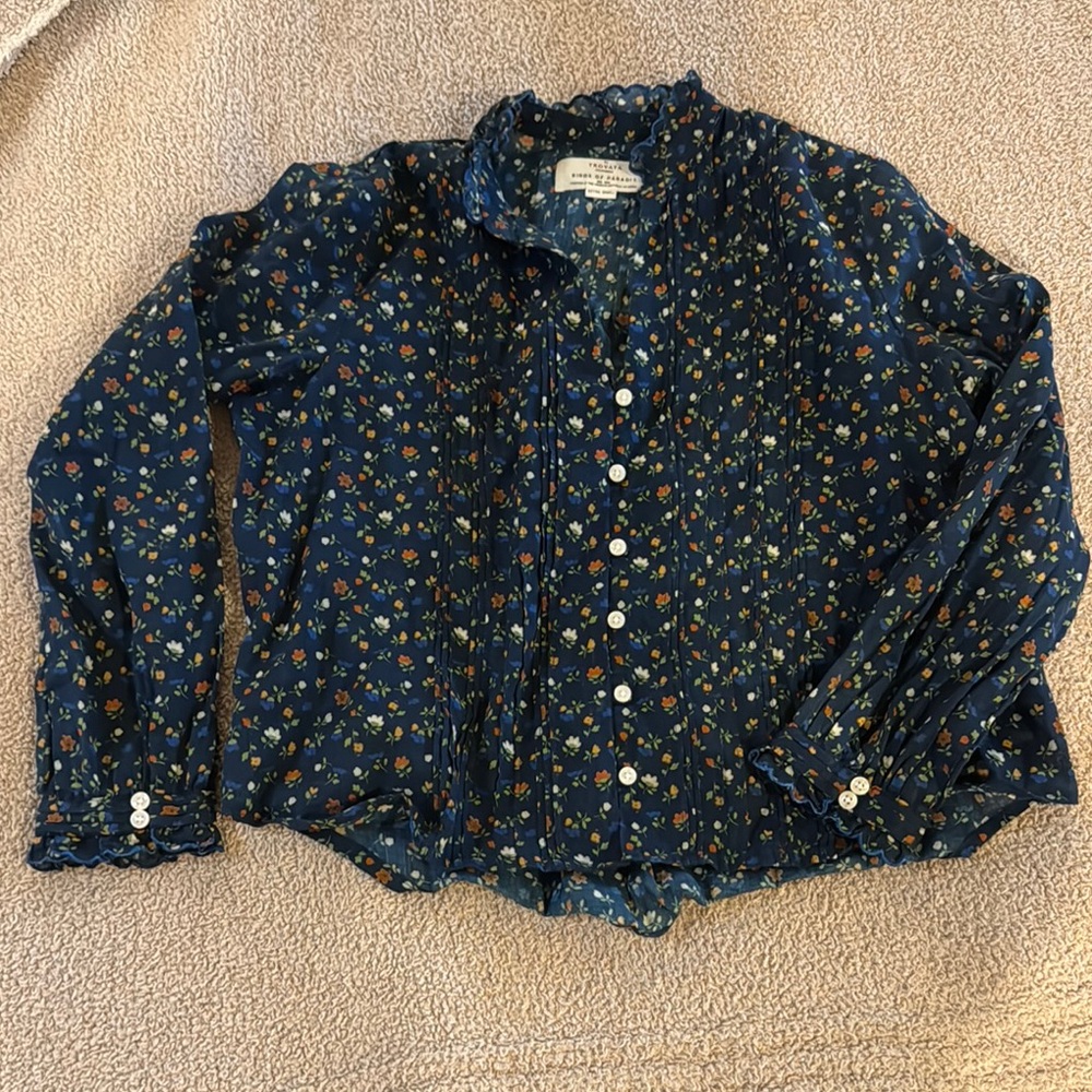 Trovata Navy Floral Button-Up Shirt sz xs-looks brand new